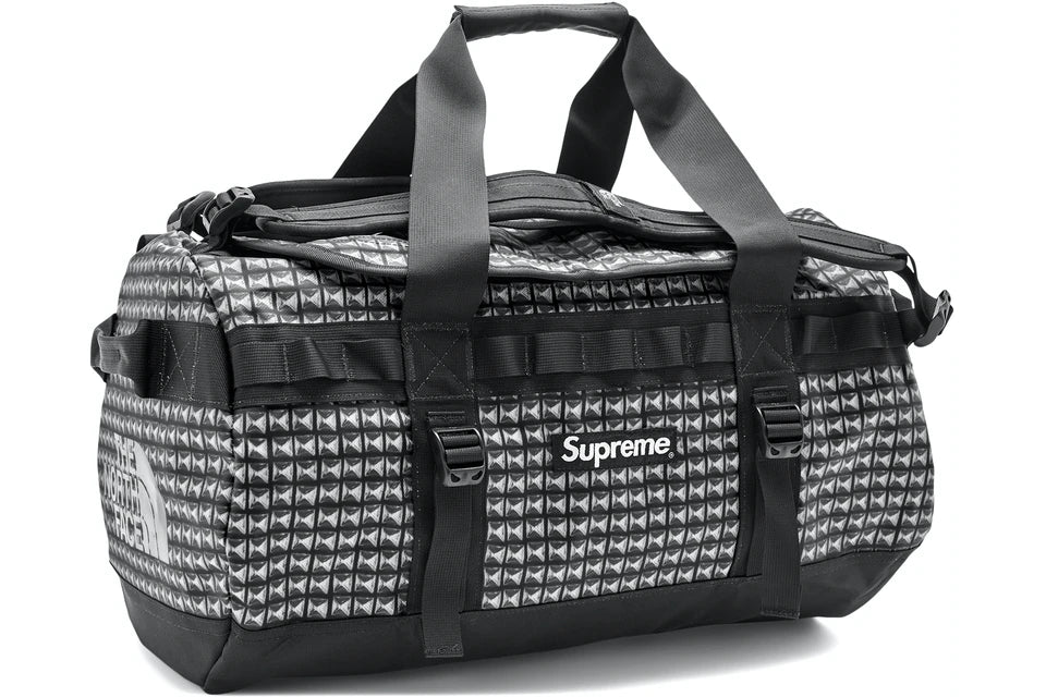 Supreme tnf duffle bag discount