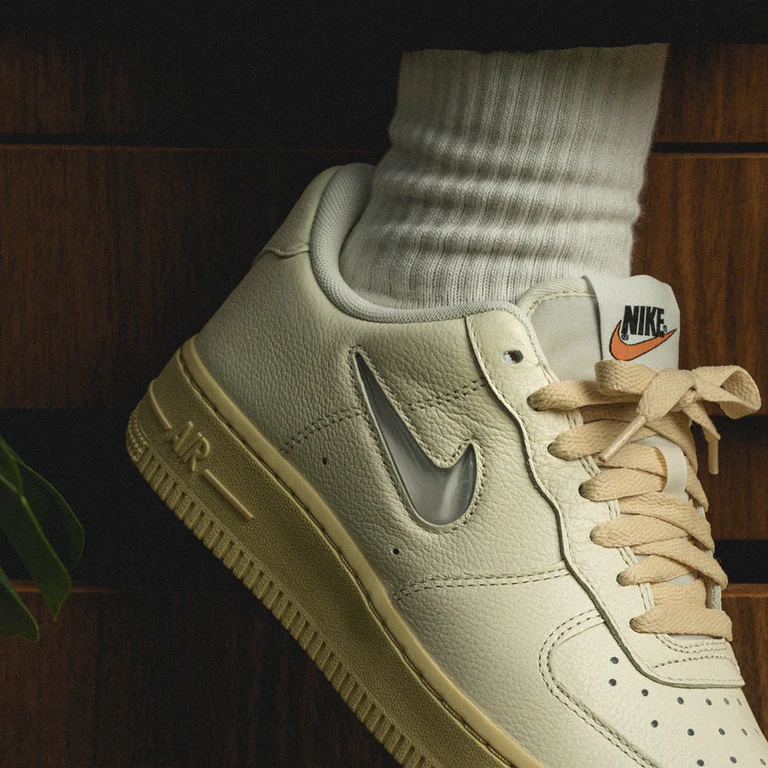 Nike Air Force 1 Low '07 LX Coconut Milk Lemon Wash (Women's)