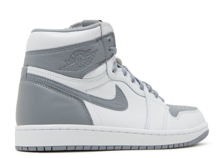 Air Jordan 1 Retro High OG Stealth