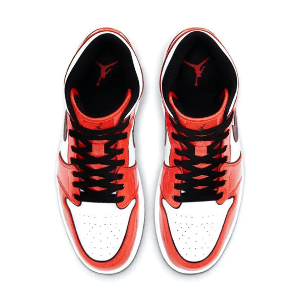 Air Jordan 1 Mid SE Turf Orange